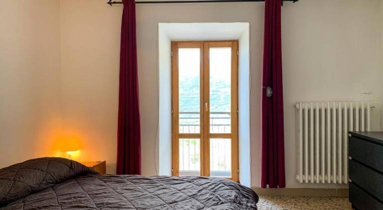 Rental apartment with 2 rooms for 4 persons in L'Aquila