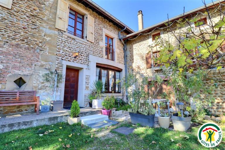 Ferienhaus in Hauterives, Tersanne f&uuml;r max. 9 Personen