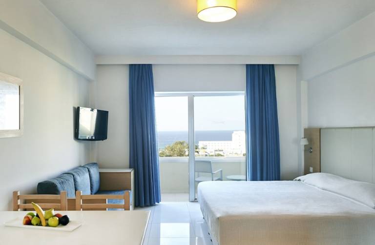 Aparthotel Protaras