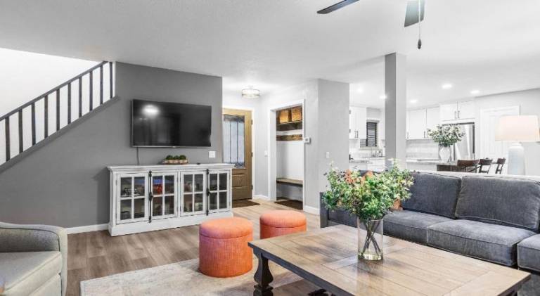 Fully equipped vacation home with barbeque | Pet-friendly in Lake Arrowhead, CA