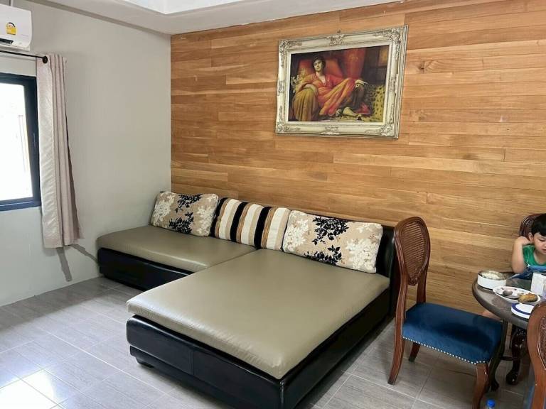 Accommodation  Khlong Khuean