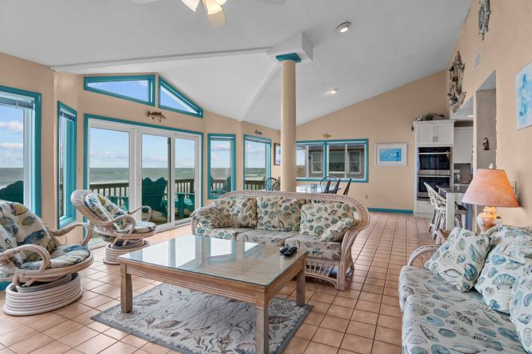 Premium Avon oceanfront home! Best beach access, pool, tiki bar, hot tub — photo 4