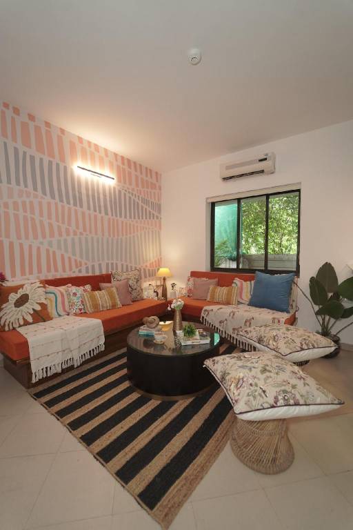 Vacation home with yard & pool | Good for workation | Pet-friendly in Anjuna
