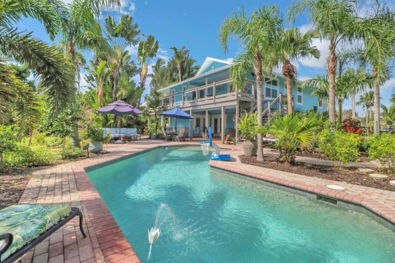 House  Punta Rassa