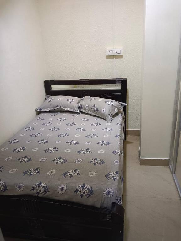 Sri Chaithra Guest Rooms