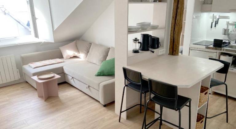 Le cocon perche entre l'Opera et les Tuileries in Nanterre