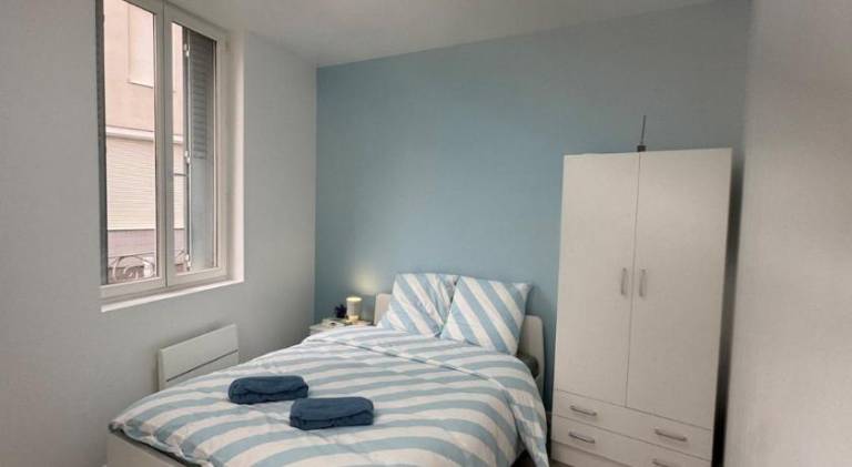Apartment with 1 room for 2 persons in Clermont-Ferrand