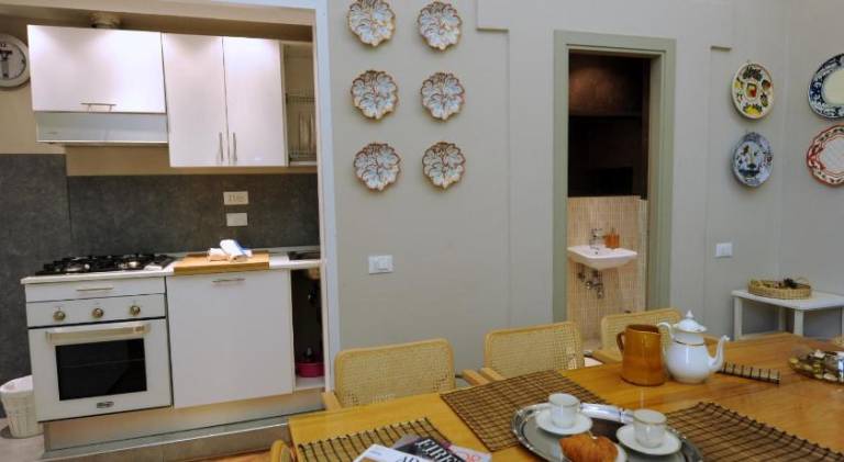 Holiday apartment with garden & terrace | Near Florence Cathedral | Perfect for remote work | Pets allowed — photo 2