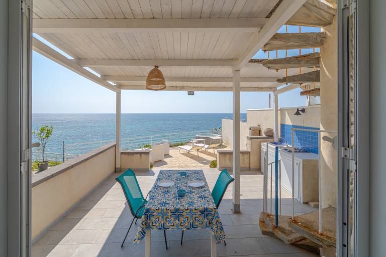 Room 'Faraglione 1' with Sea View, Wi-Fi and Air Conditioning in Syracuse