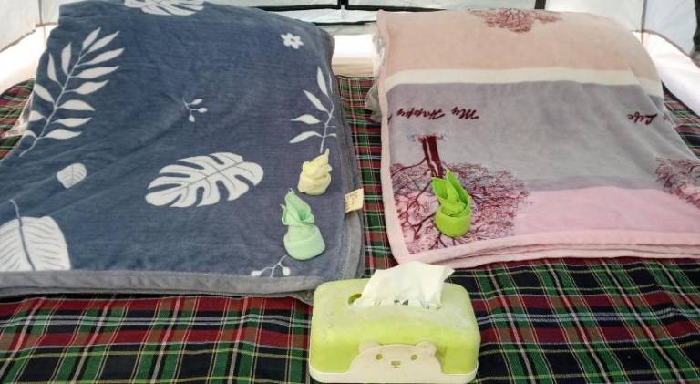 Pleasant tent with hot tub | Pets allowed — photo 2