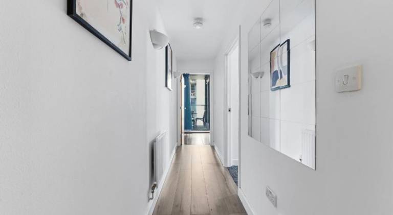 Rental apartment with 2 rooms for 4 persons — photo 4