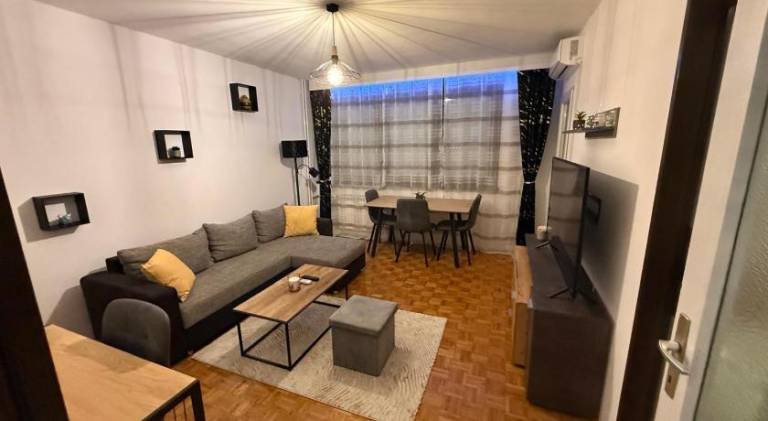Apartment with 1 room for 4 persons — photo 2
