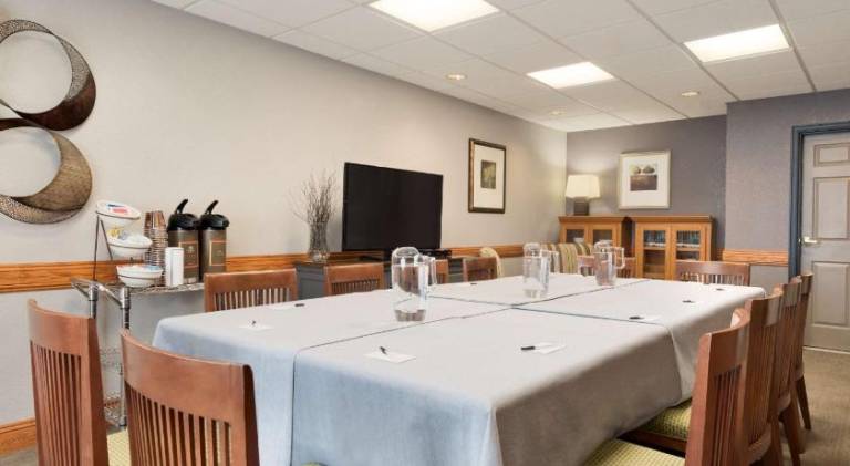 Country Inn & Suites by Radisson, Minneapolis/Shakopee — photo 5