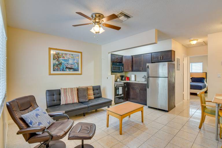 Centrally Located Hallandale Beach Condo