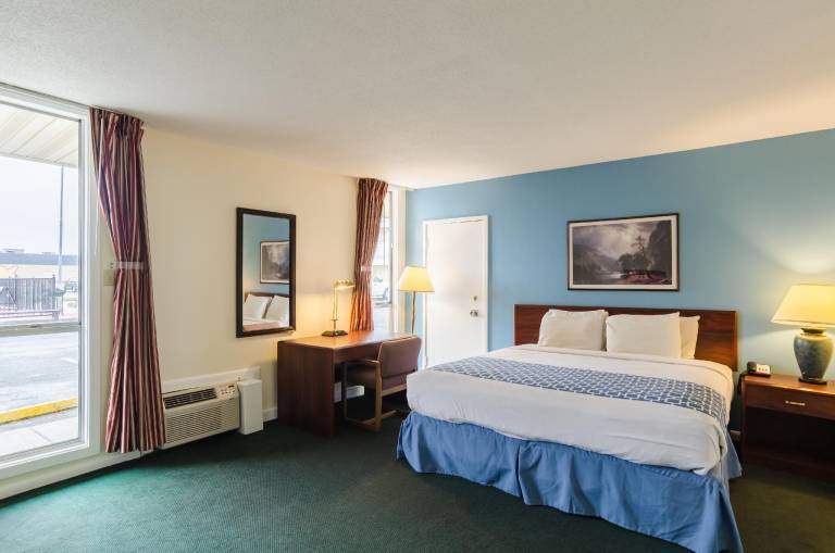Alamo Inn & Suites - Gillette — photo 2
