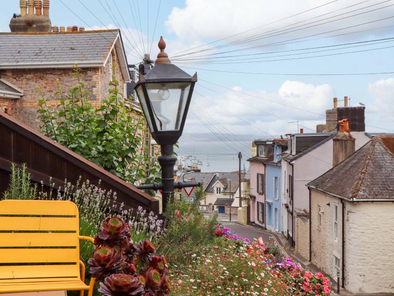 Cottage with garden | Beach view in Paignton