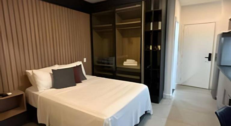 Rental apartment with pool in Olímpia