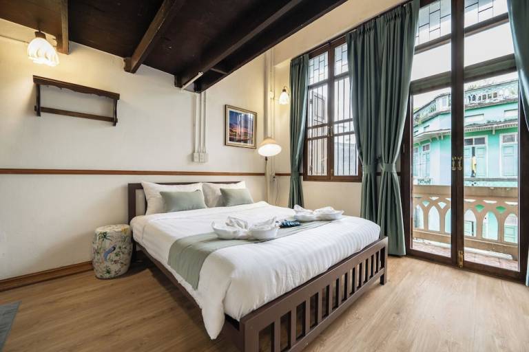 Rental with fast internet | Next to Chinatown | City view
