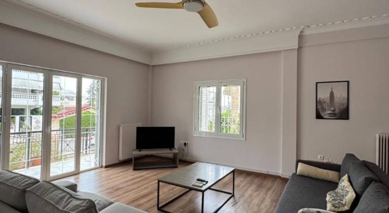 Holiday apartment with 1 room for 6 persons in Glyfada
