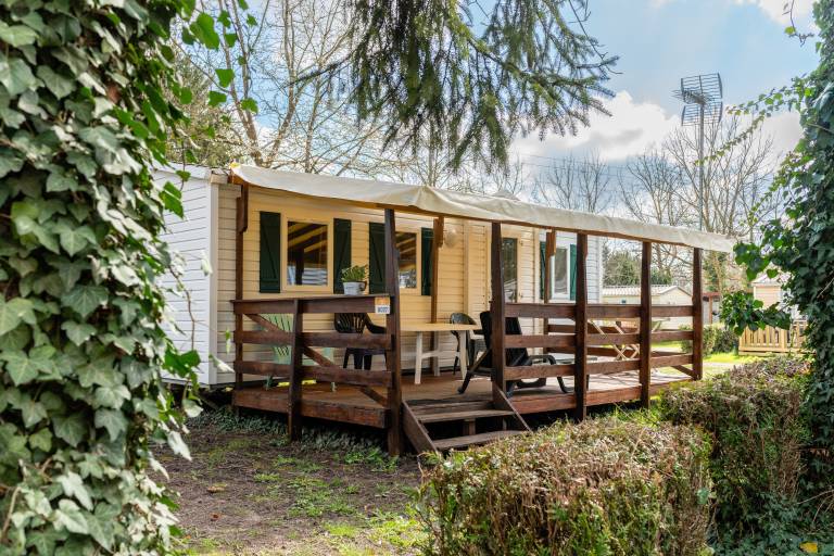 Comfortable Mobile Home B027 near Europa-Park with Private Terrace and Shared Garden — photo 2