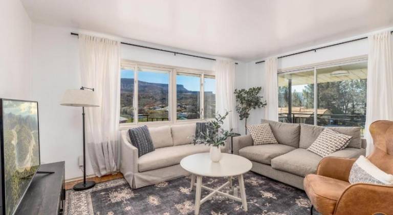 House | Pets allowed in Washington, UT