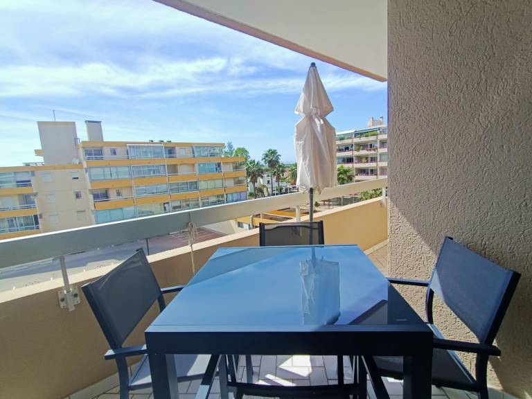Apartment | Close to the beach | Pets allowed in Canet-en-Roussillon