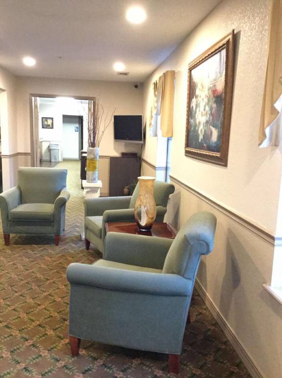 Americas Best Value Inn & Suites Maumelle North Little Rock — photo 4