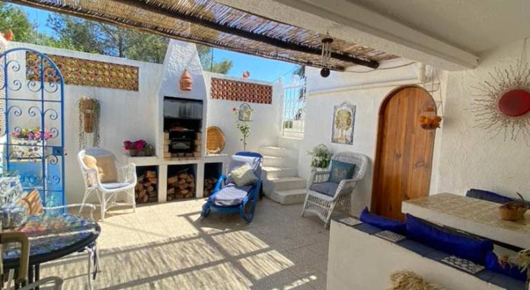 Villa with pool | Pets allowed — photo 4