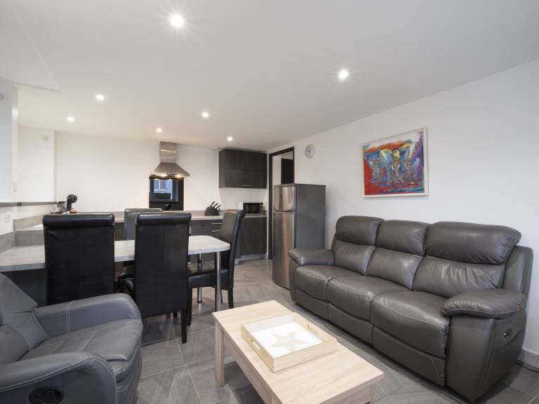 Fully equipped holiday apartment with yard | Pets are welcome — photo 5
