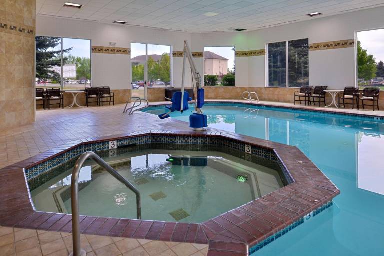 Hampton Inn Idaho Falls/Airport — photo 2