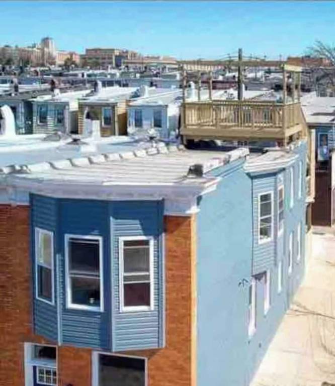 House  Fells Point