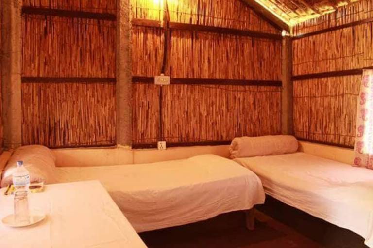 Private room  Meghauli