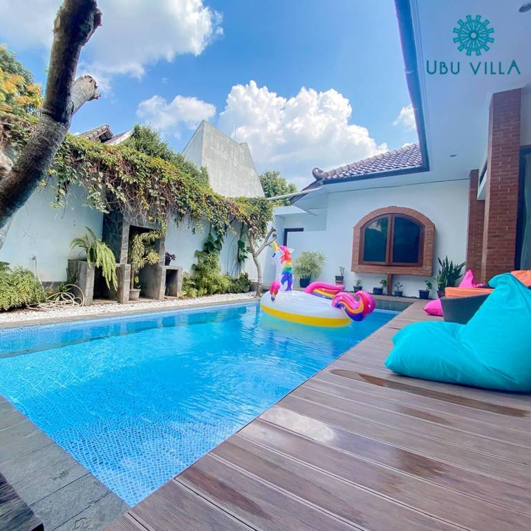 450 m&sup2; Villa