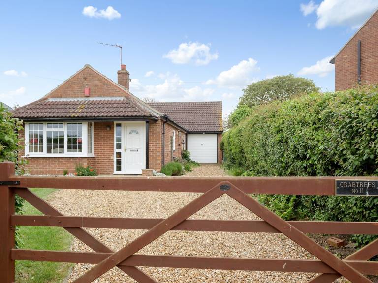 Cottage Ringstead