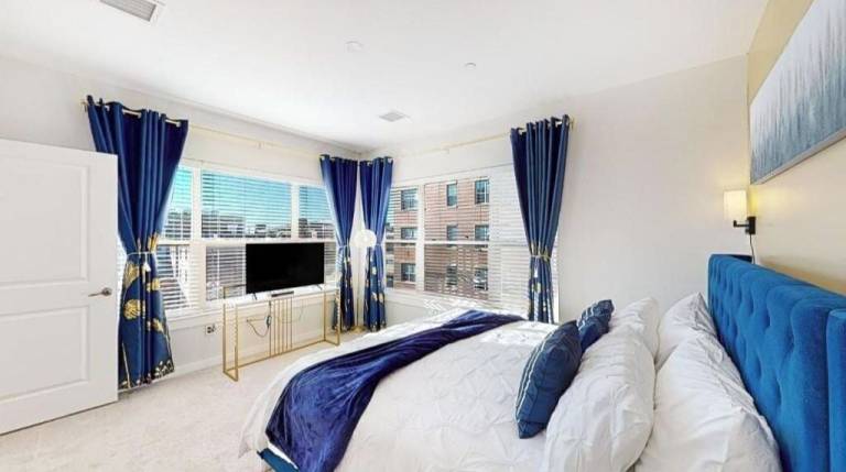 Apartment  Stoneham
