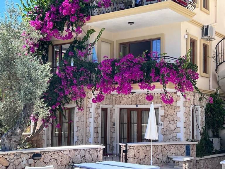 Hus  Kalkan Belediyesi
