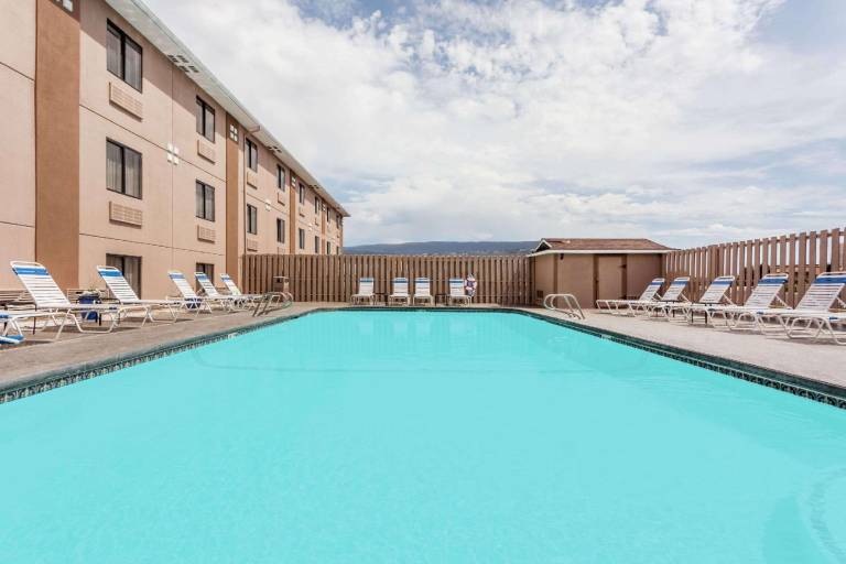Quality Inn Wenatchee/Leavenworth — photo 3