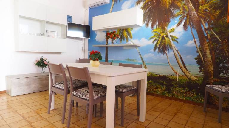 Holiday apartment with yard in Alezio