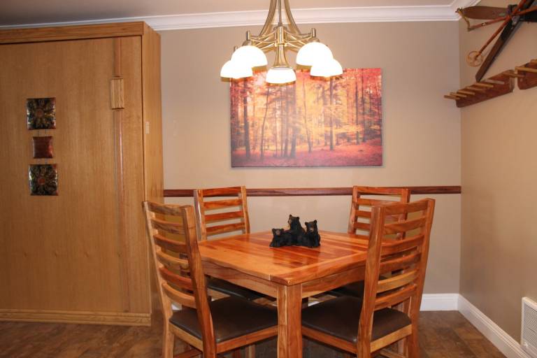 Condo with pool — photo 4