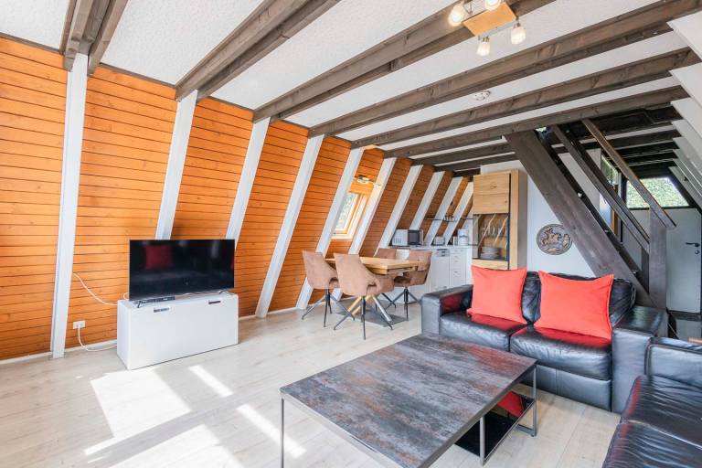 A-frame house (Type 7) — photo 4