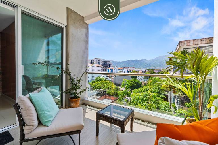 Amazing 1BR Condo Pool BBQ in Versalles