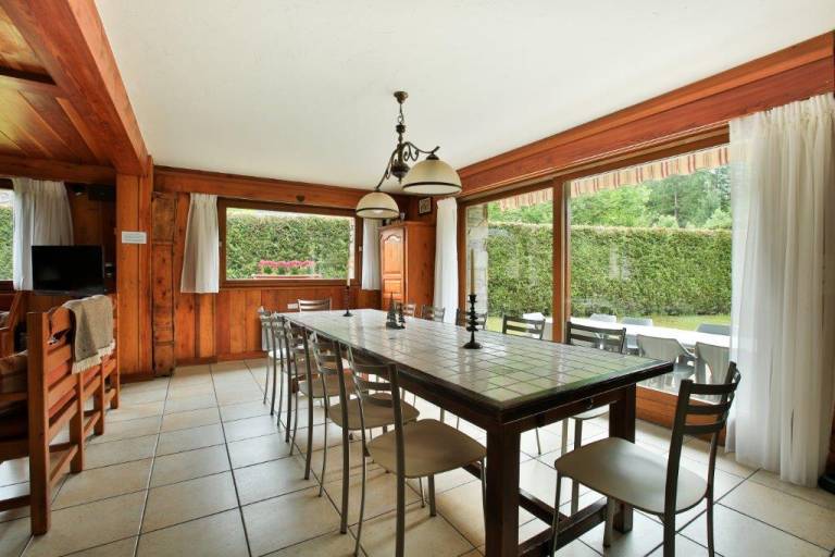 Fully equipped pleasant chalet with sauna, BBQ & patio | Garden view | Dogs allowed — photo 5