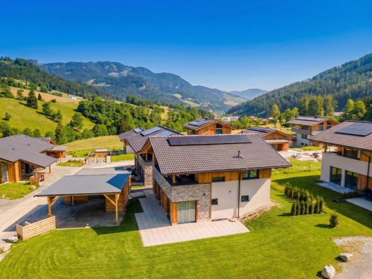 Sch&ouml;nes Ski in Ski out Chalet mit Spielzimmer