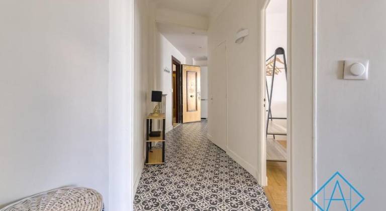 Apartment | Next to Russian Orthodox Cathedral — photo 5