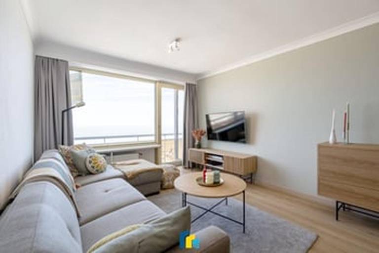 Apartment with patio | Sea view in Blankenberge