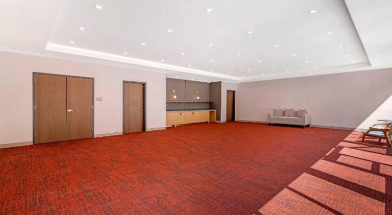 Cambria Hotel & Suites Plymouth — photo 4