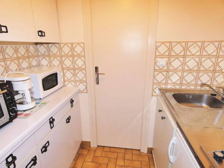 Studio with 1 room for 2 persons — photo 3