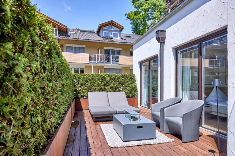 Modern Alpine Luxury for 8 with Sauna & Spacious Terrace & Mountain Views — photo 5