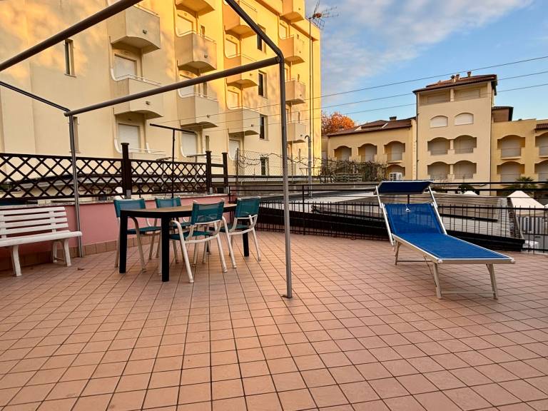 Holiday apartment with patio — photo 3