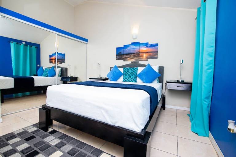 Condo Portmore Country Club I